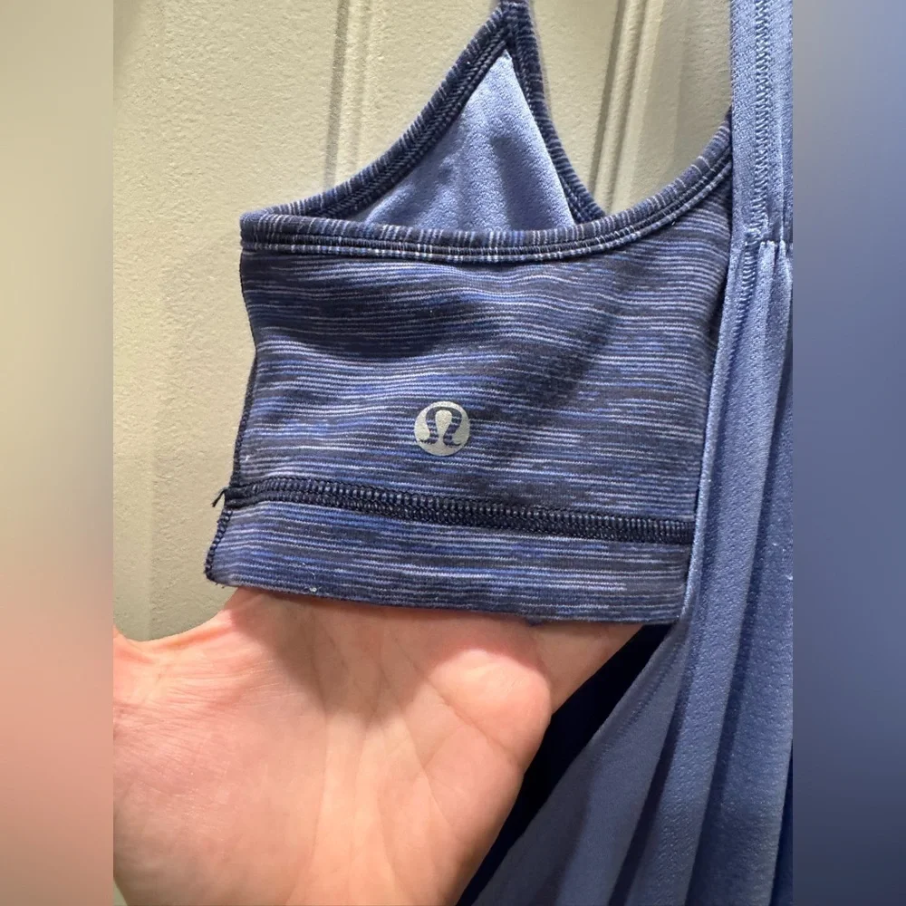 Lululemon No Limits Tank Size 4 Lullaby / Wee Are From Space Cadet Blue
